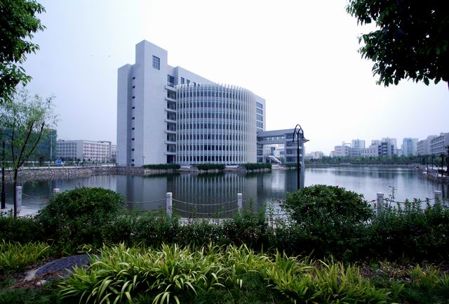 武漢工業(yè)學(xué)院購買松野壓力變送器 武漢工業(yè)學(xué)院購買松野壓力變送器